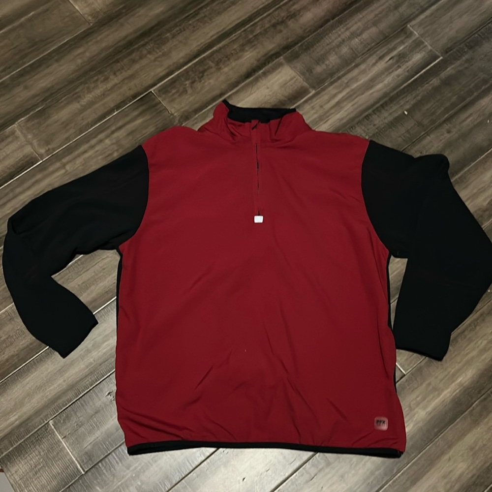 GUC Izod 1/4 Zip Pullover XL
